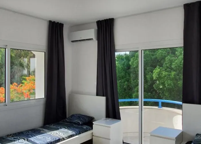 Villa Aphrodite By The Sea