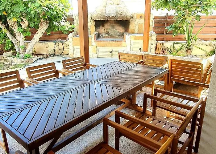 Villa Aphrodite By The Sea Pafos