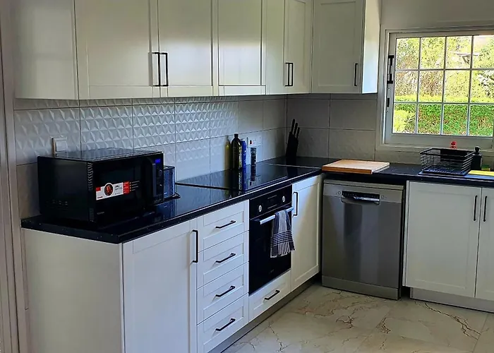 Aphrodite By The Sea Villa Pafos