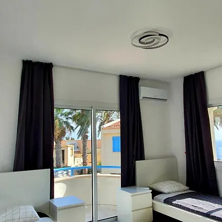 Aphrodite By The Sea Villa *